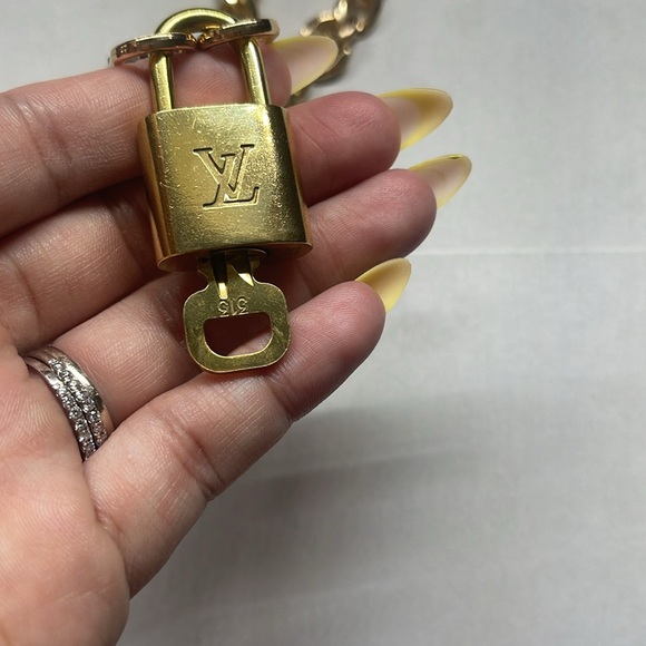 Authentic Louis Vuitton Lock and Key #313 - Picture 4 of 7